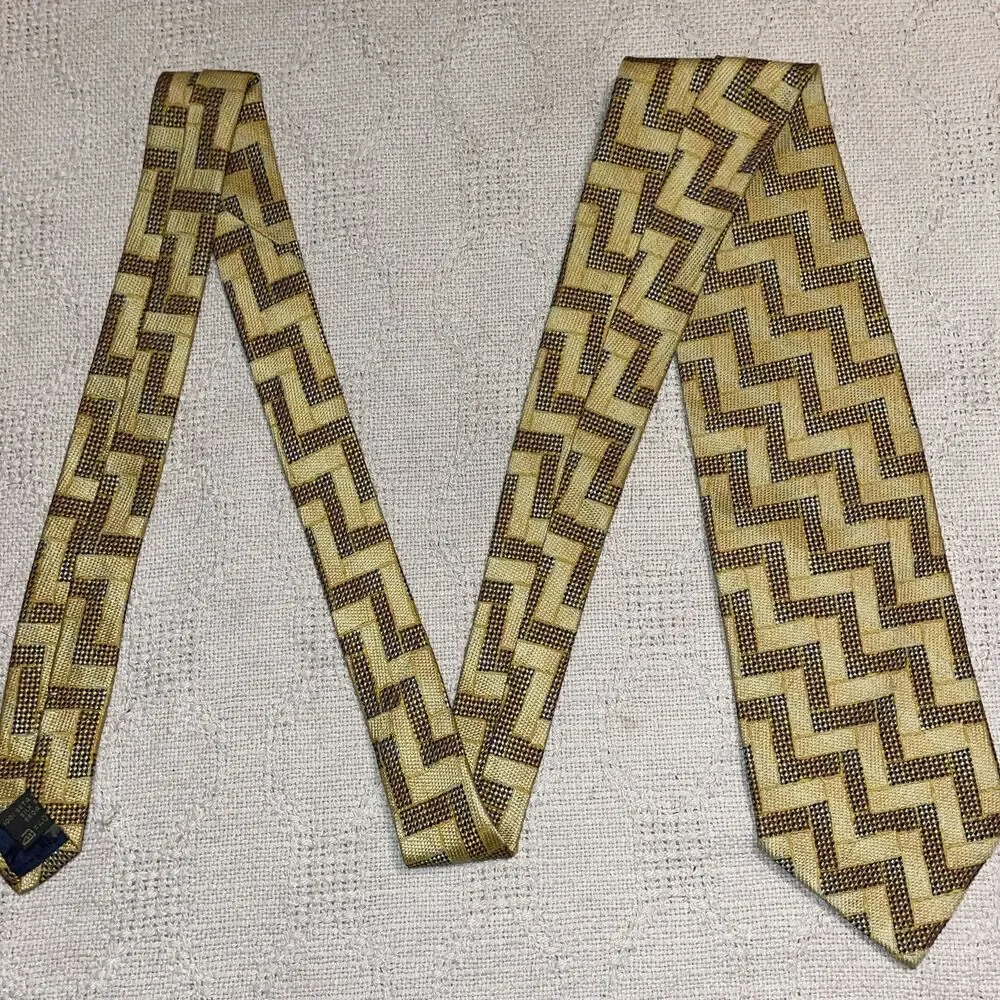 Ermenegildo Zegna Men’s Dress Tie Size 57” 3.75” Gold Geometric Business Formal